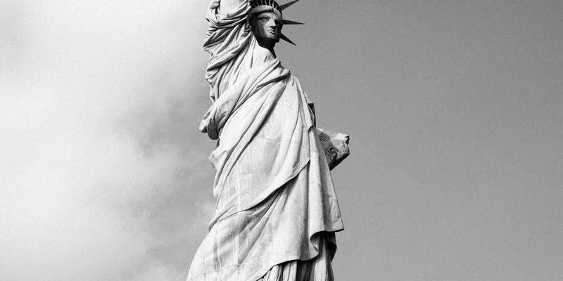 冰箱价格全解析：如何根据预算与需求选购高性价比冰箱